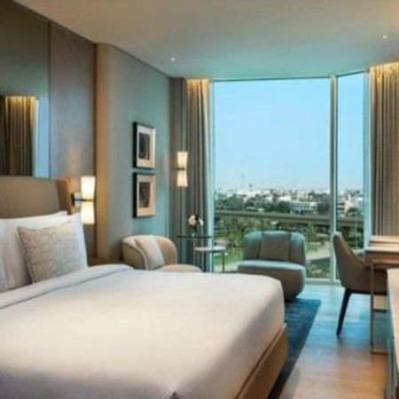 Hotel Rosewood Near Delhi Airport 뉴델리 외부 사진