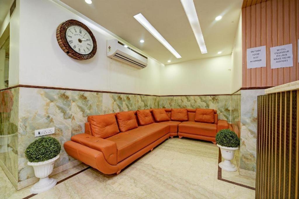 Hotel Rosewood Near Delhi Airport 뉴델리 외부 사진